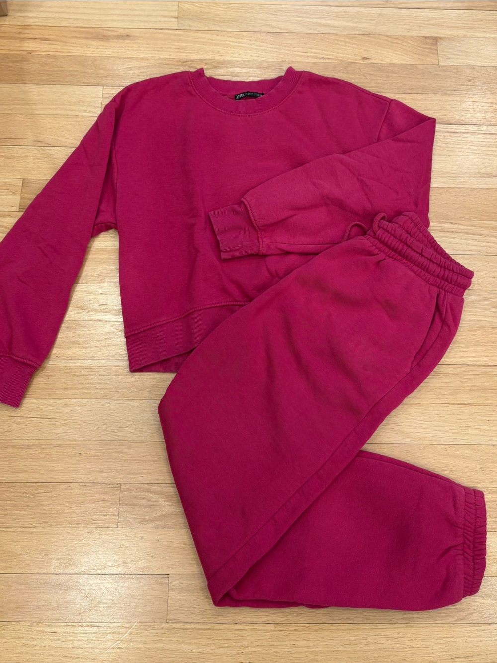Zara Cropped Crewneck Sweatshirt & Jogger Set - Deep Berry